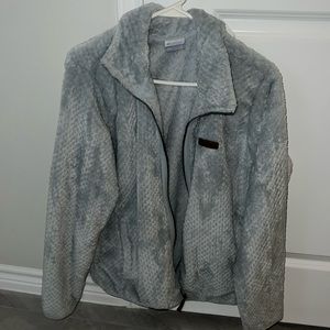 Columbia light Gray Sweater